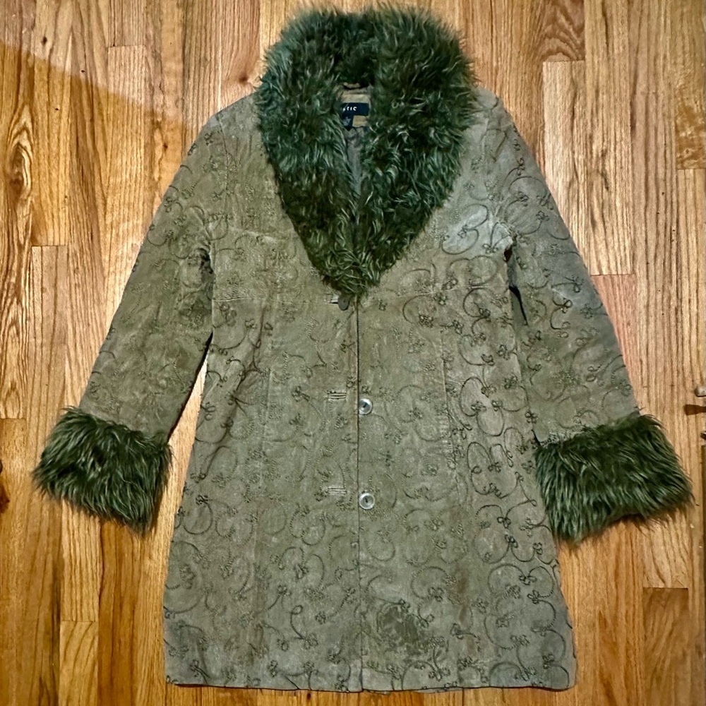 Green Teddy Jacket with Plush Fur Trim